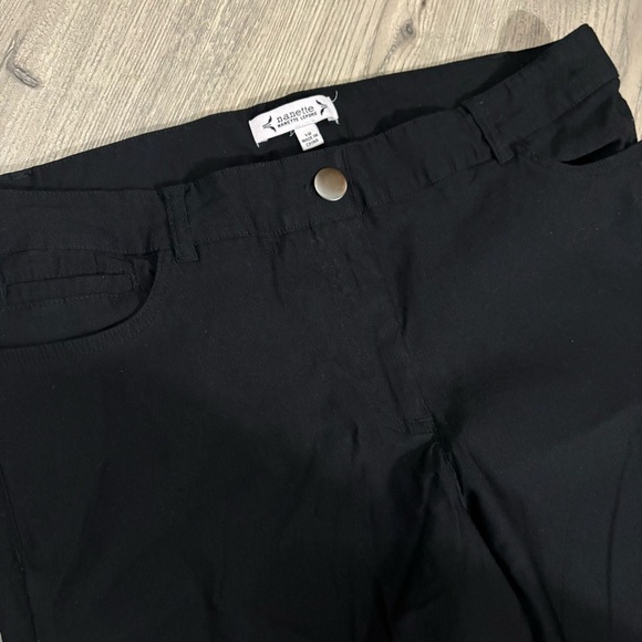 Nanette Lepore Womens Trouser Pants Tapered Leg Stretch Flat Front Black Size 12 - Picture 12 of 13